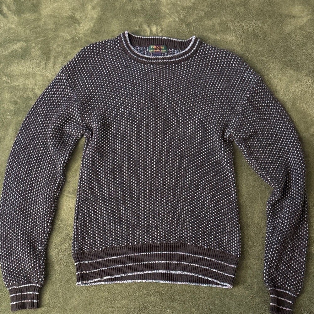 Vintage Colours by Alexander Julian crew neck sweater